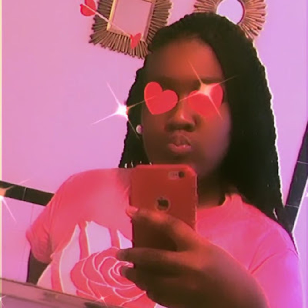 Meet your Posher, Jania
